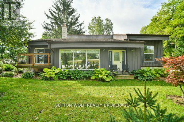 1471 Longwoods Rd, Southwest Middlesex, ON N0L 2N0