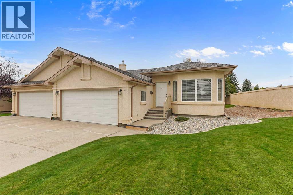 240 Heritage Boulevard W Unit 1, Lethbridge, AB T1K 7H3