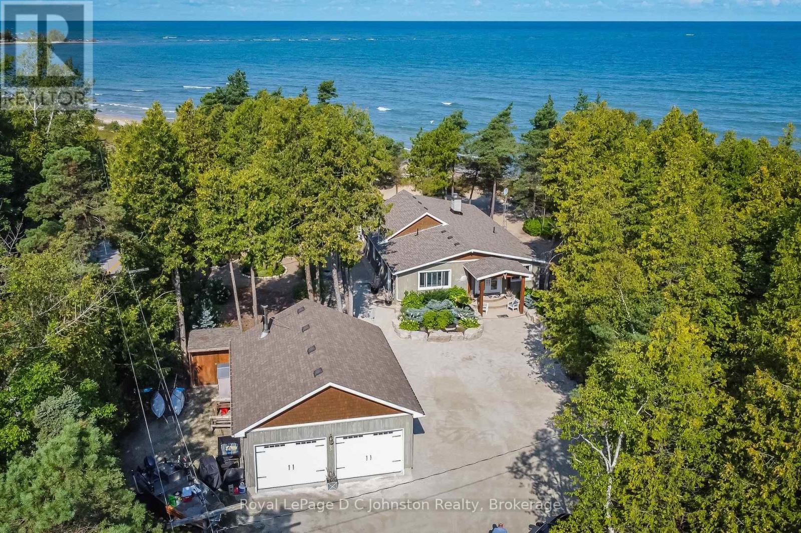 103 Saugeen Beach Rd, Saugeen Shores, ON N0H 2C5