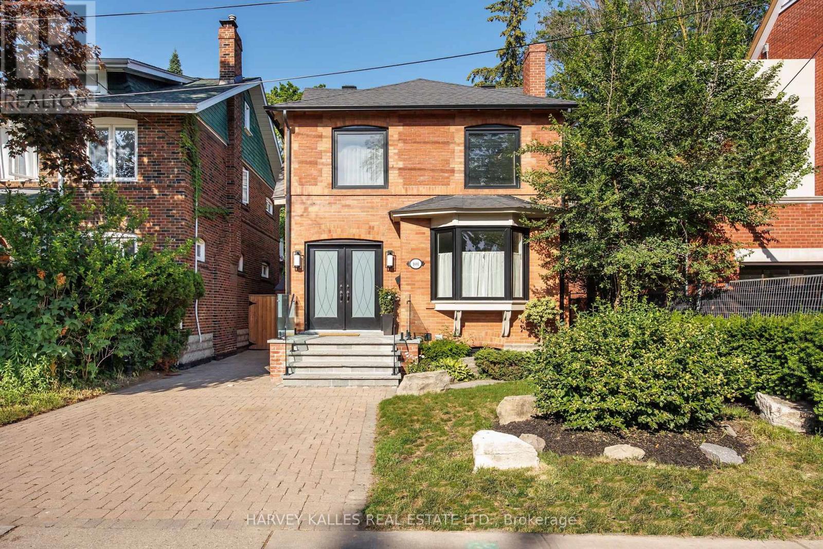 101 Clifton Rd, Toronto, ON M4T 2G3