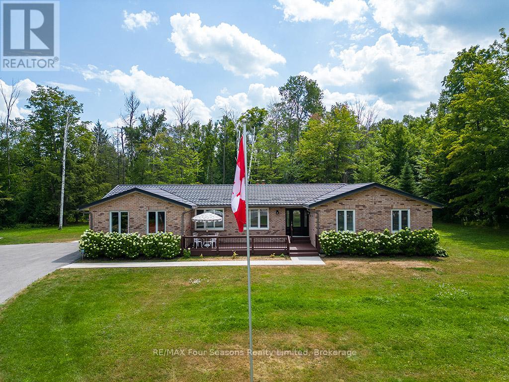 5259 Sunnidale Concession 5 Rd, Clearview, ON L0M 1N0
