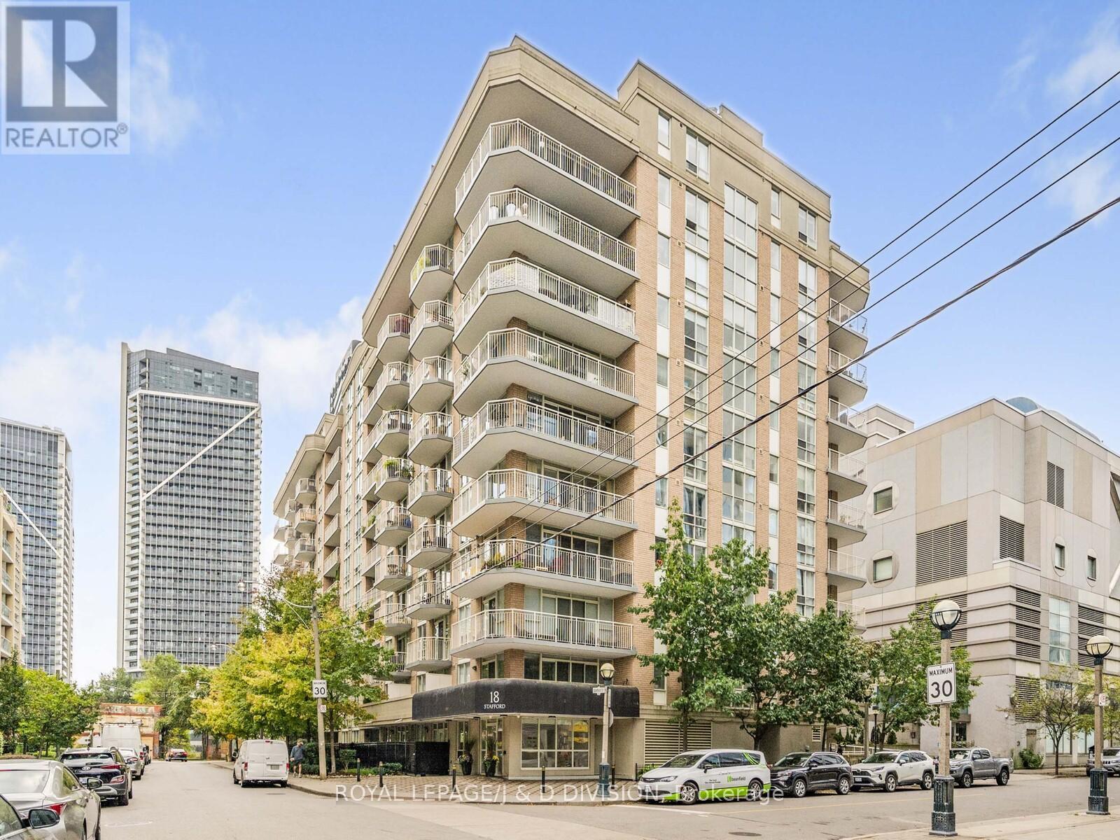 305 18 Stafford St, Toronto, ON M5V 3W4