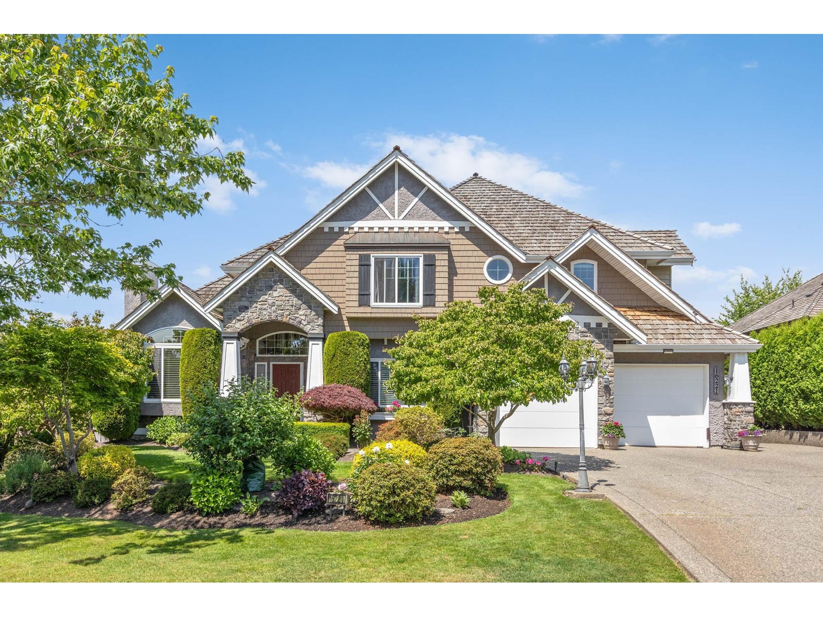 16221 Morgan Creek Cres, Surrey, BC V3S 0J2