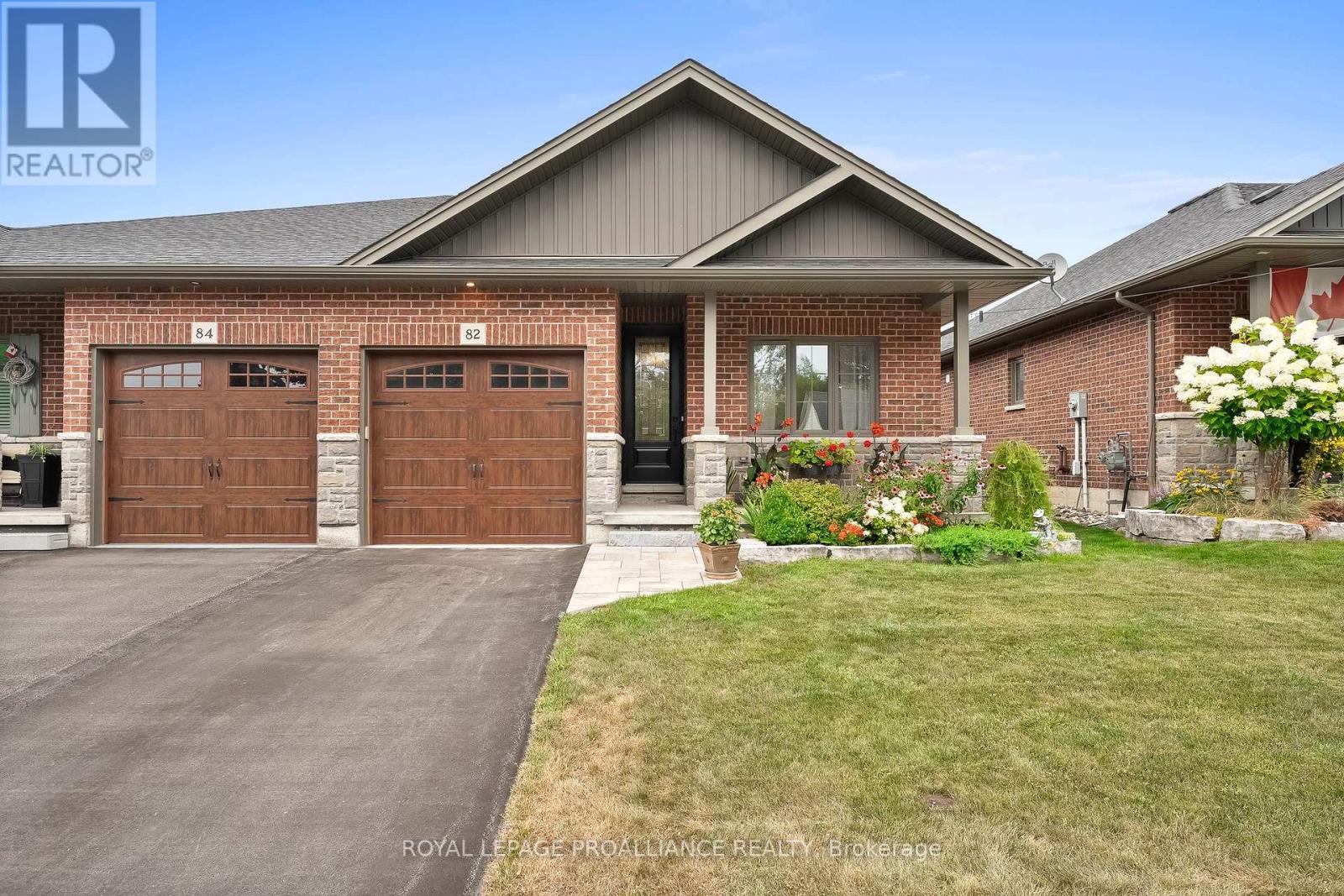 82 Sanford St, Brighton, ON K0K 1H0