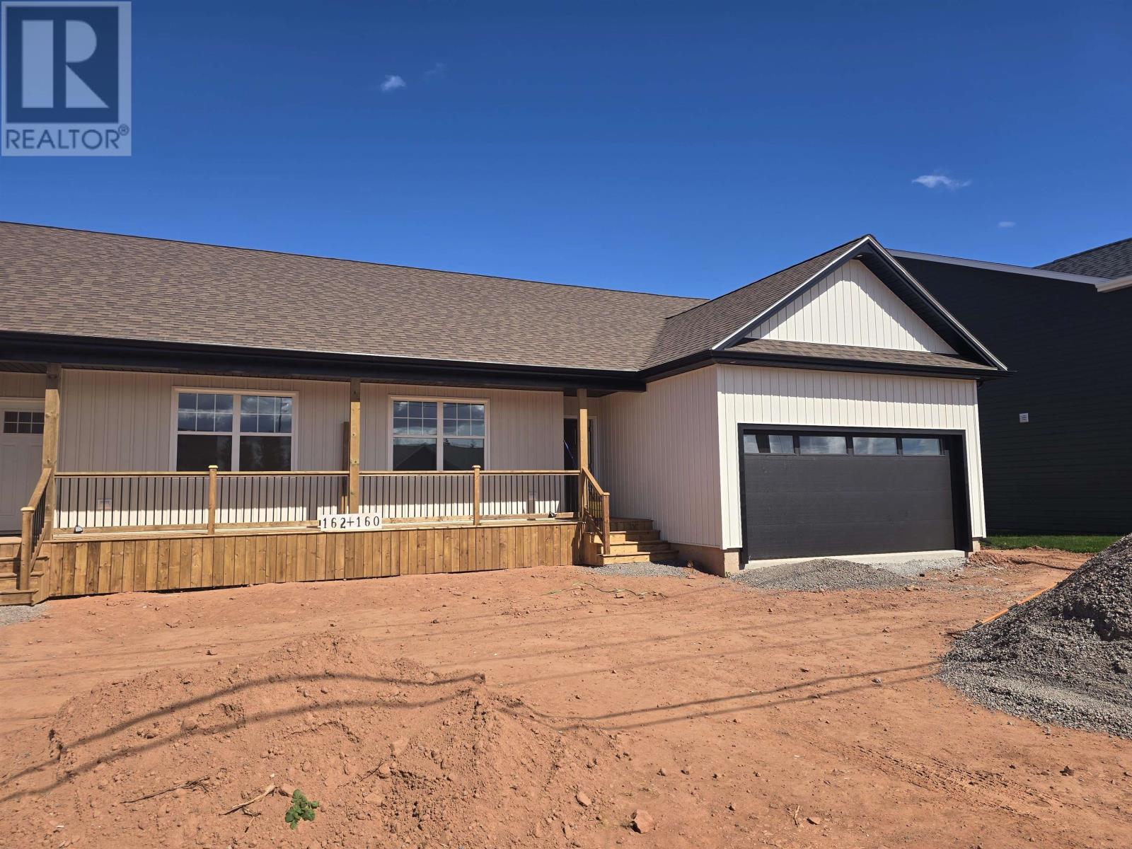 160 Kindred Ave, Charlottetown, PE C1C 0Y8