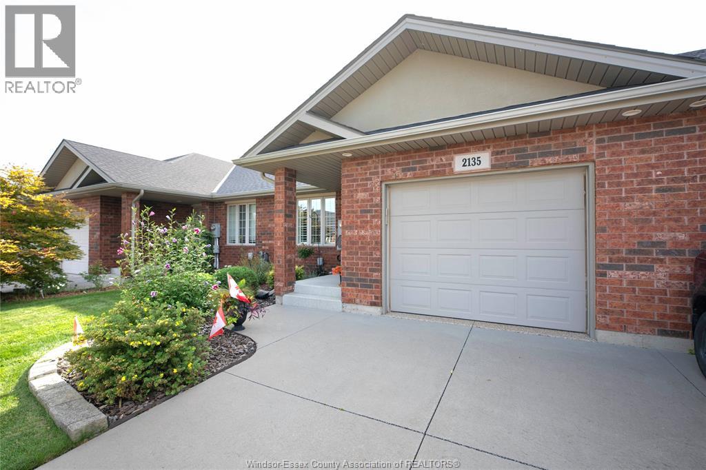 2135 Katella, Windsor, ON N8P 0A4