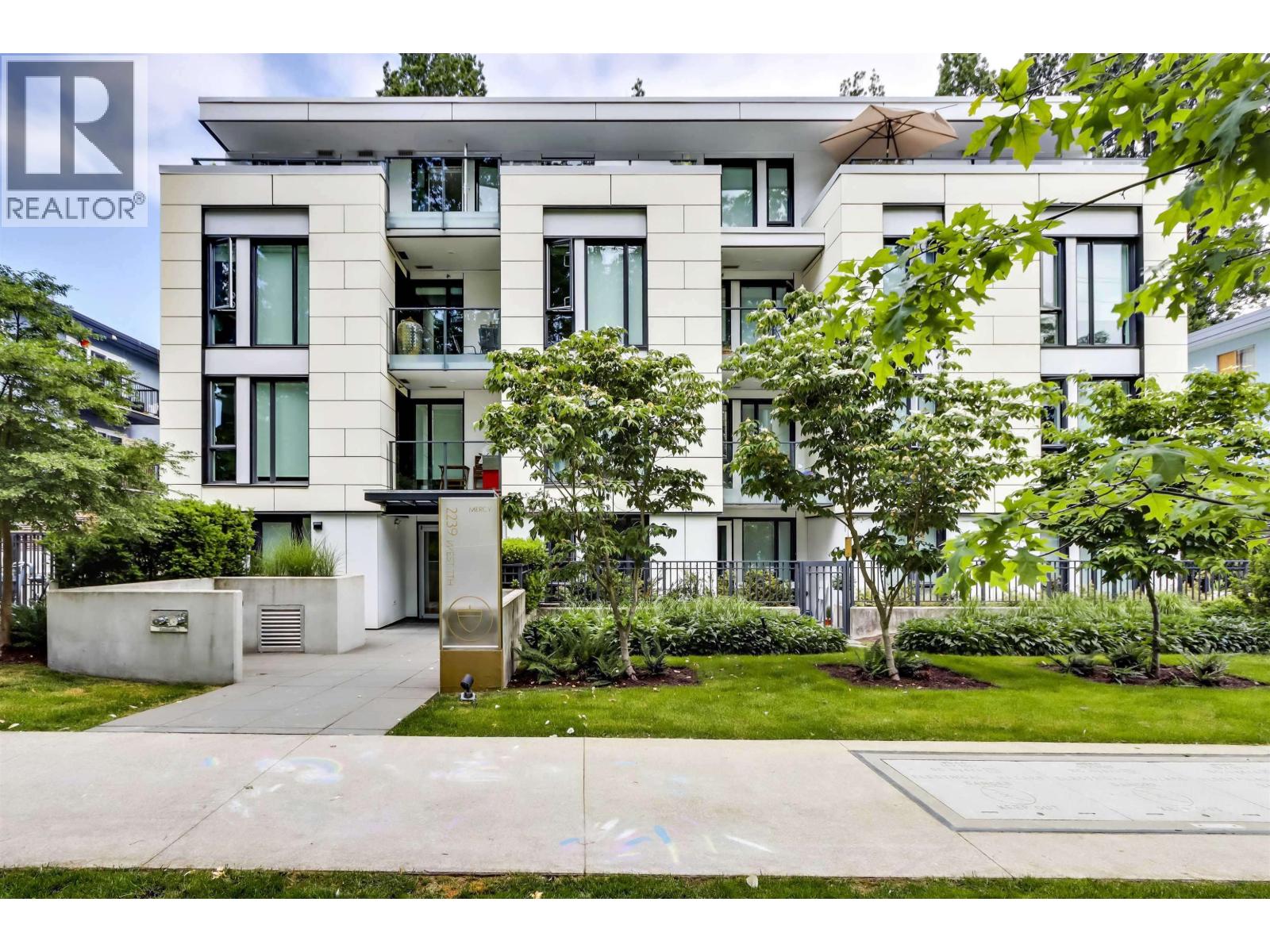 2239 W 7th Avenue Unit 303, Vancouver, BC V6K 1Y3