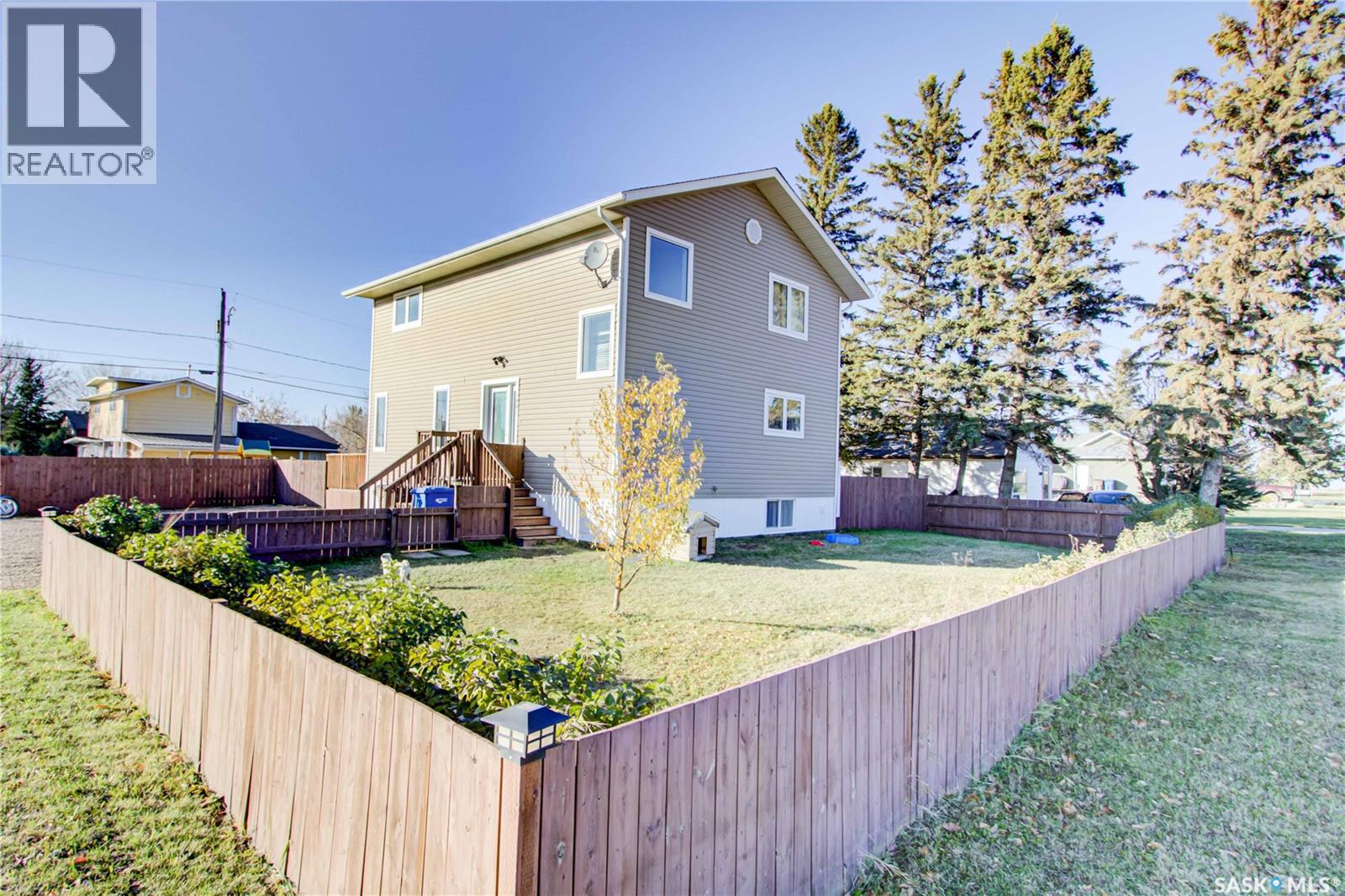 1403 Main St N, Melfort, SK S0E 1A0