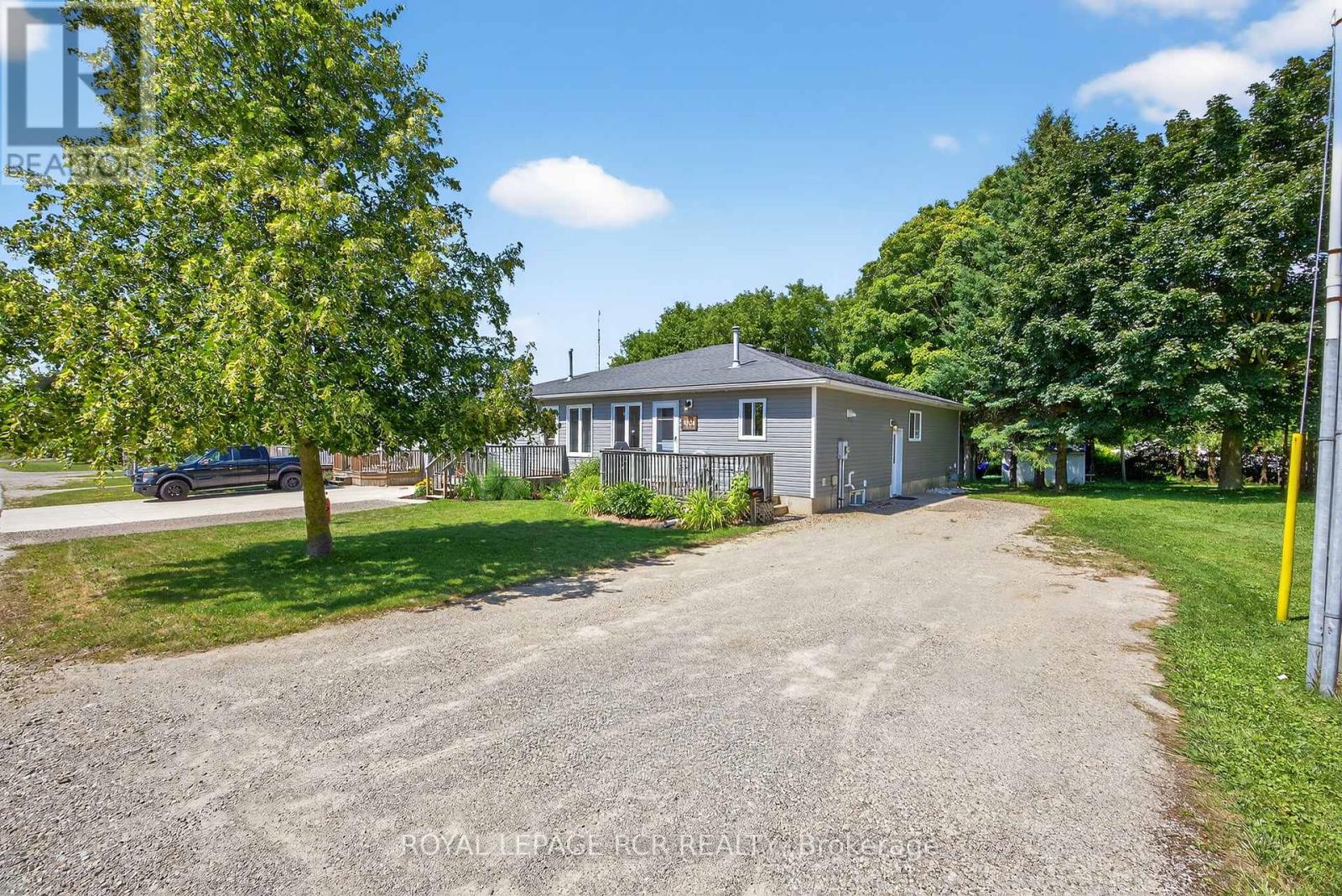 170 Frederick St W #b, Wellington North, ON N0G 1A0
