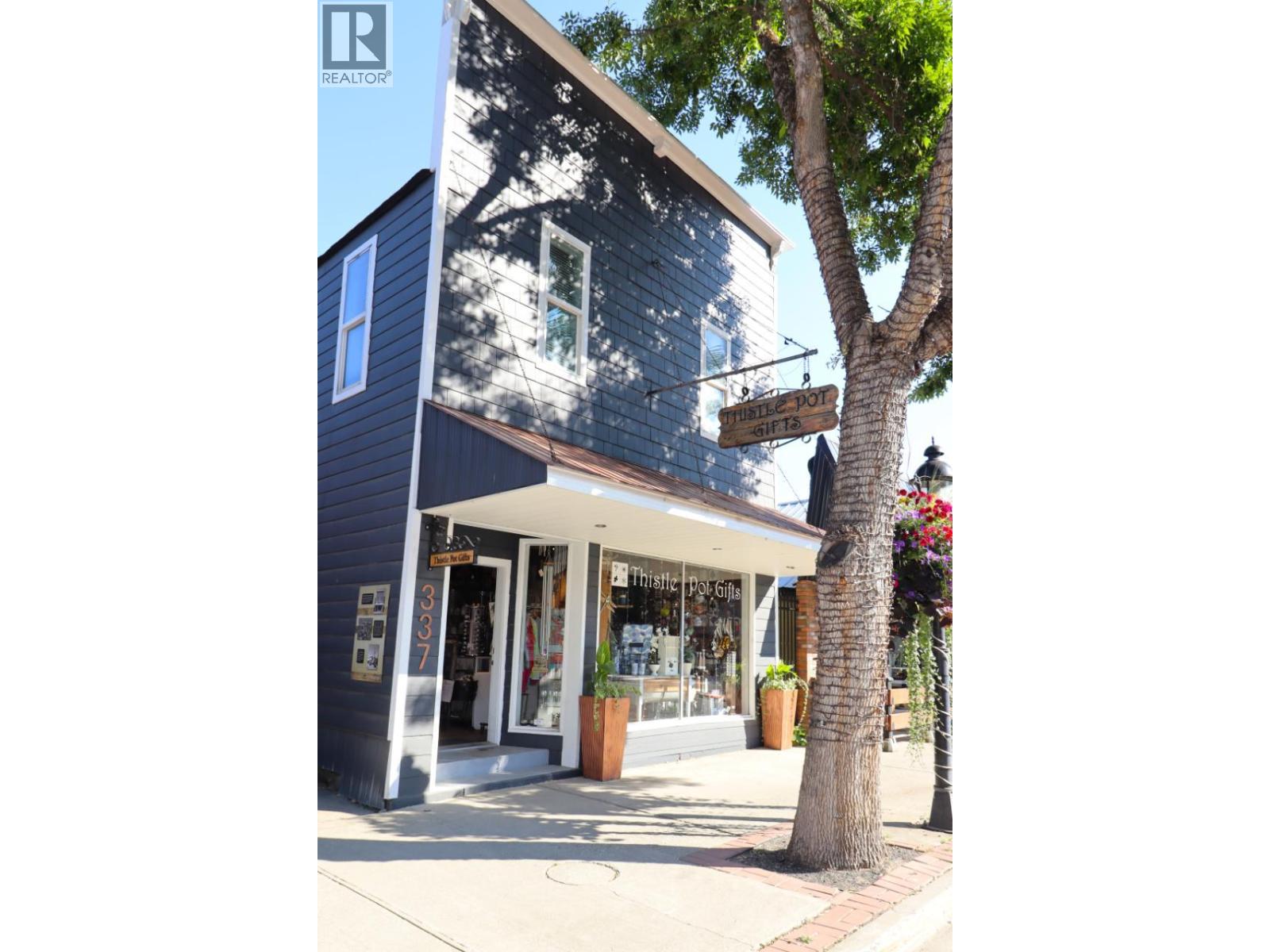 337 Market Ave, Grand Forks, BC V0H 1H0