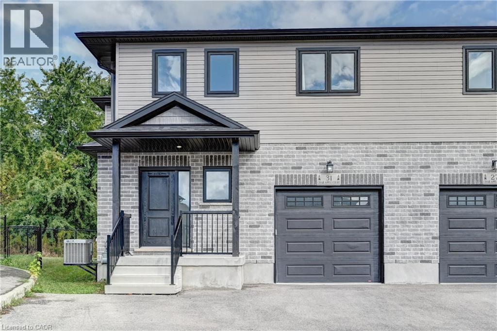 31 Crab Apple Ct, Wellesley, ON N0B 2T0
