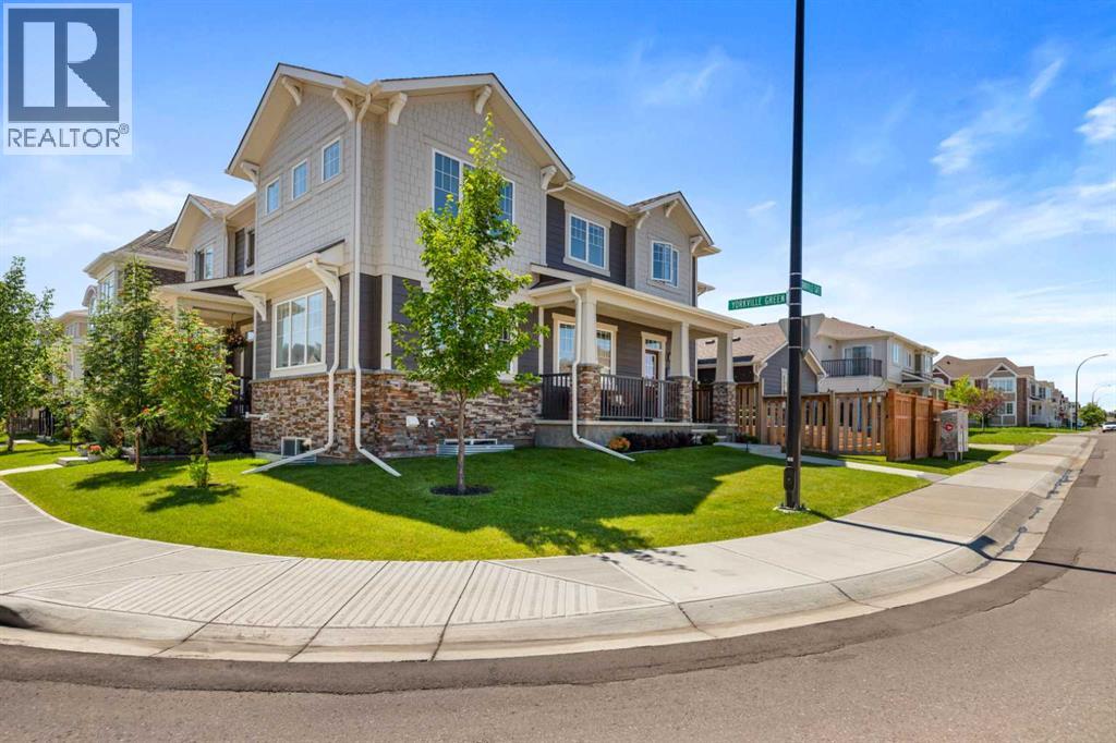 19 Yorkville Gate SW, Calgary, AB T2X 4K2
