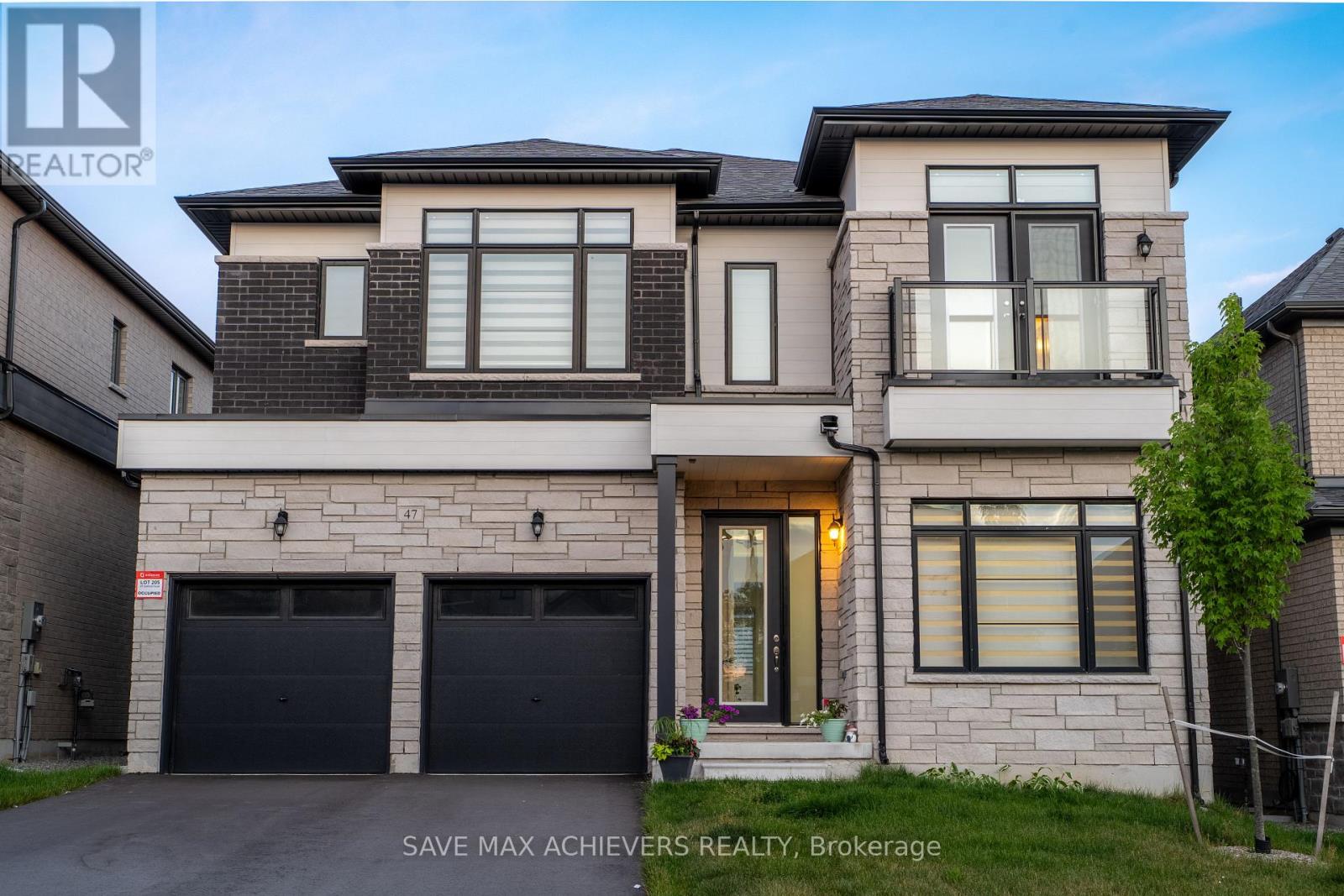 47 Daffodil Rd, Springwater Midhurst, ON L9X 2E1