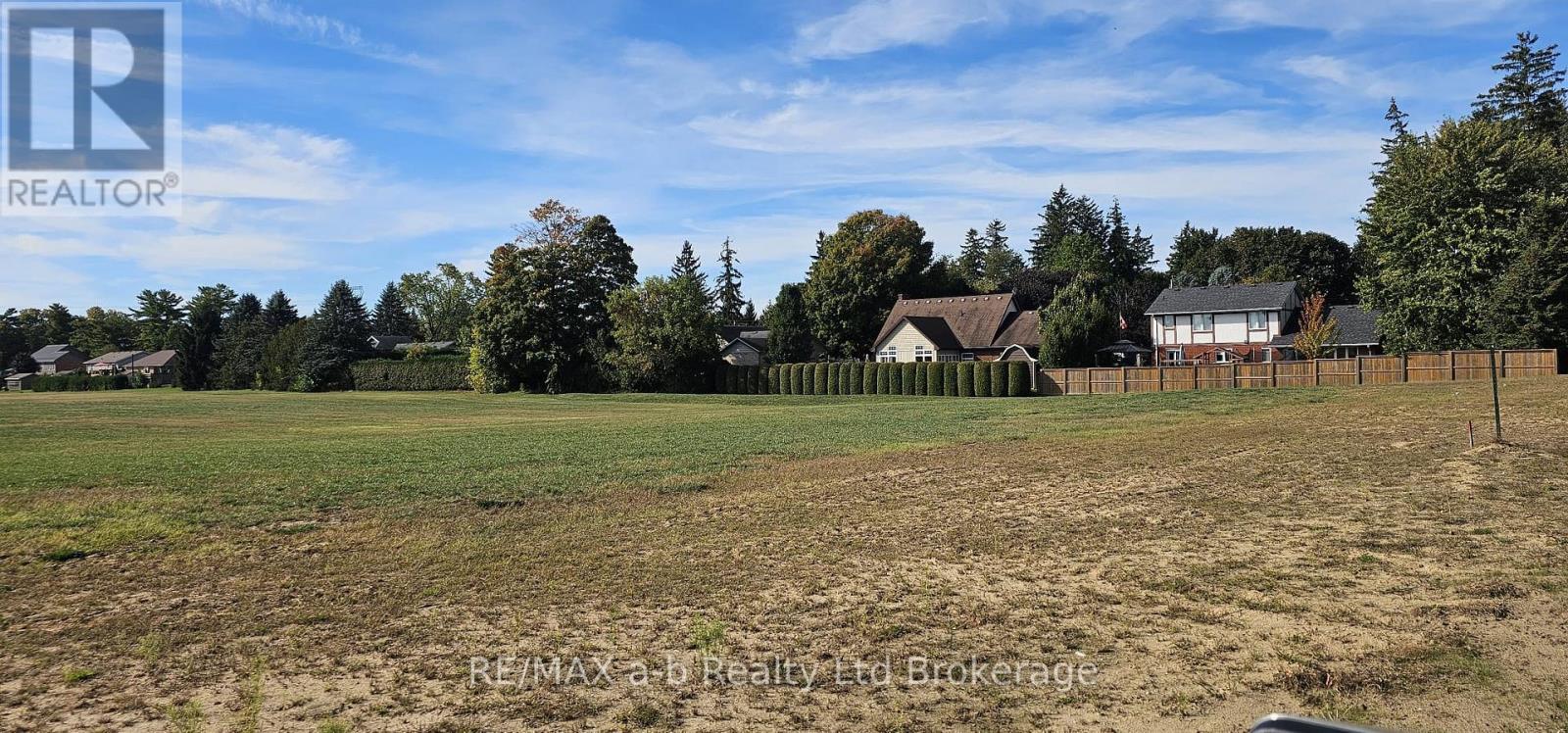 Meadowlands Drive, Norwich, ON N0J 1R0