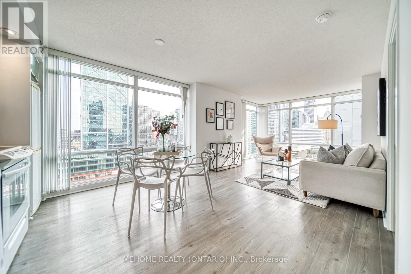 1902 25 Telegram Mews, Toronto, ON M5V 3Z1