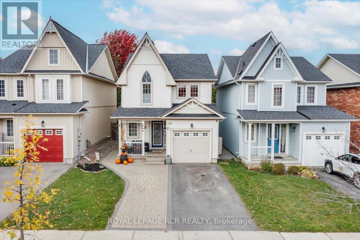 87 Margaret Graham Cres, East Gwillimbury, ON L0G 1M0