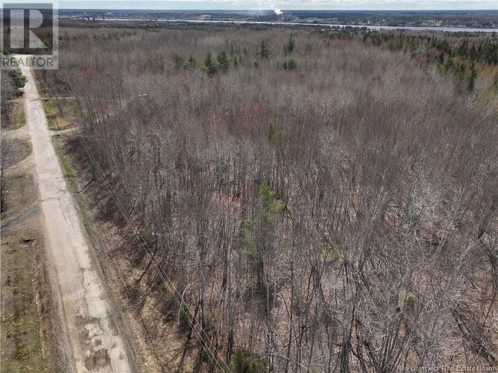2 Mckinnon Road, Miramichi, NB E1V 5Y1