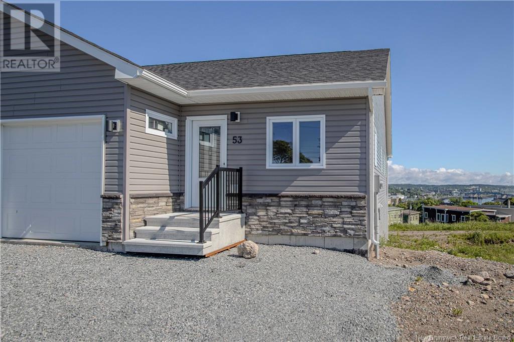 53 Rockingstone Dr, Saint John, NB E2M 0E5