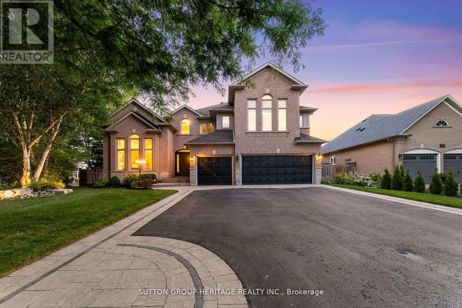 2300 Abbott Cres, Pickering, ON L1X 2T5
