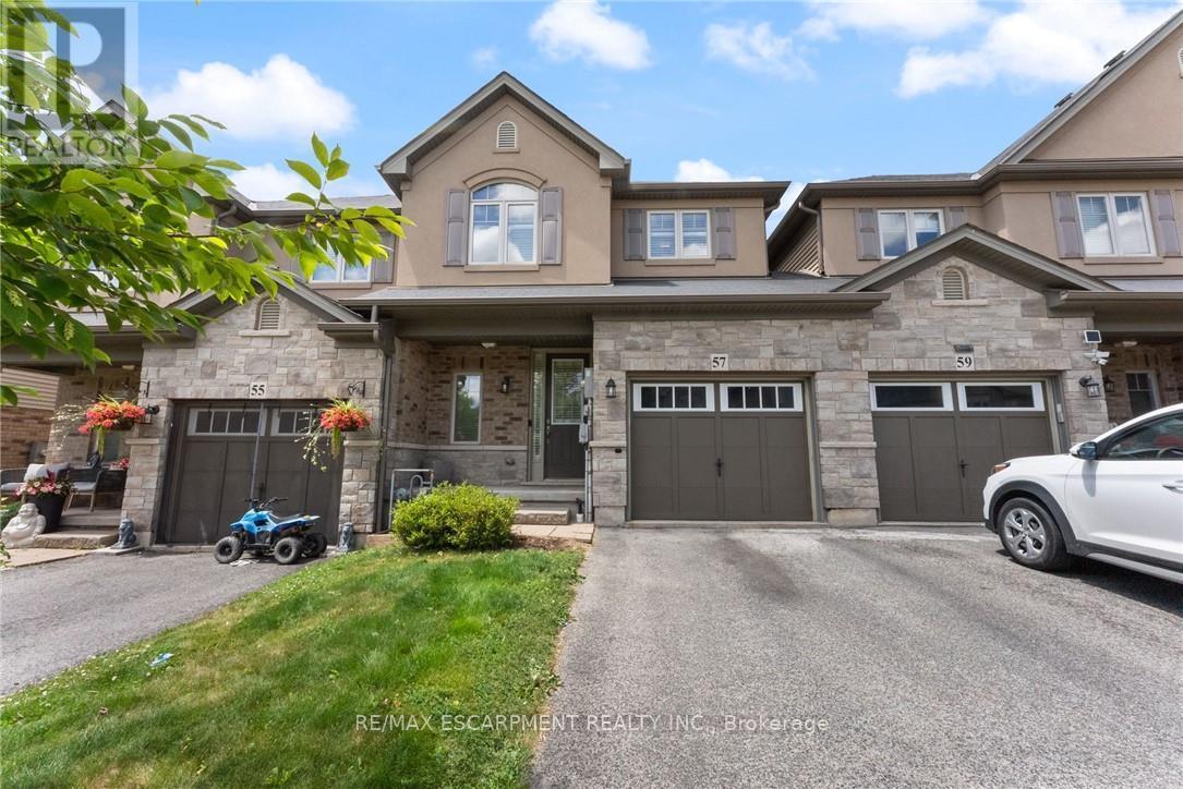 57 Sexton Cres, Hamilton, ON L9G 2T4