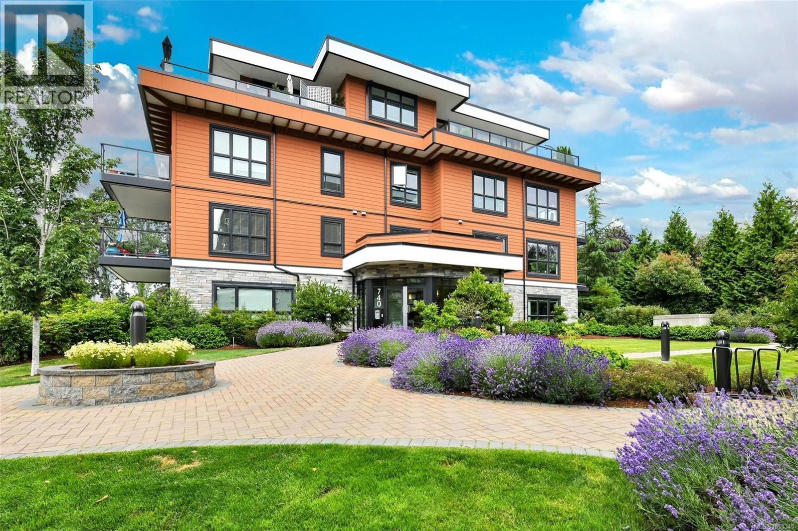 740 Travino Lane Unit 306, Saanich, BC V8Z 0E2
