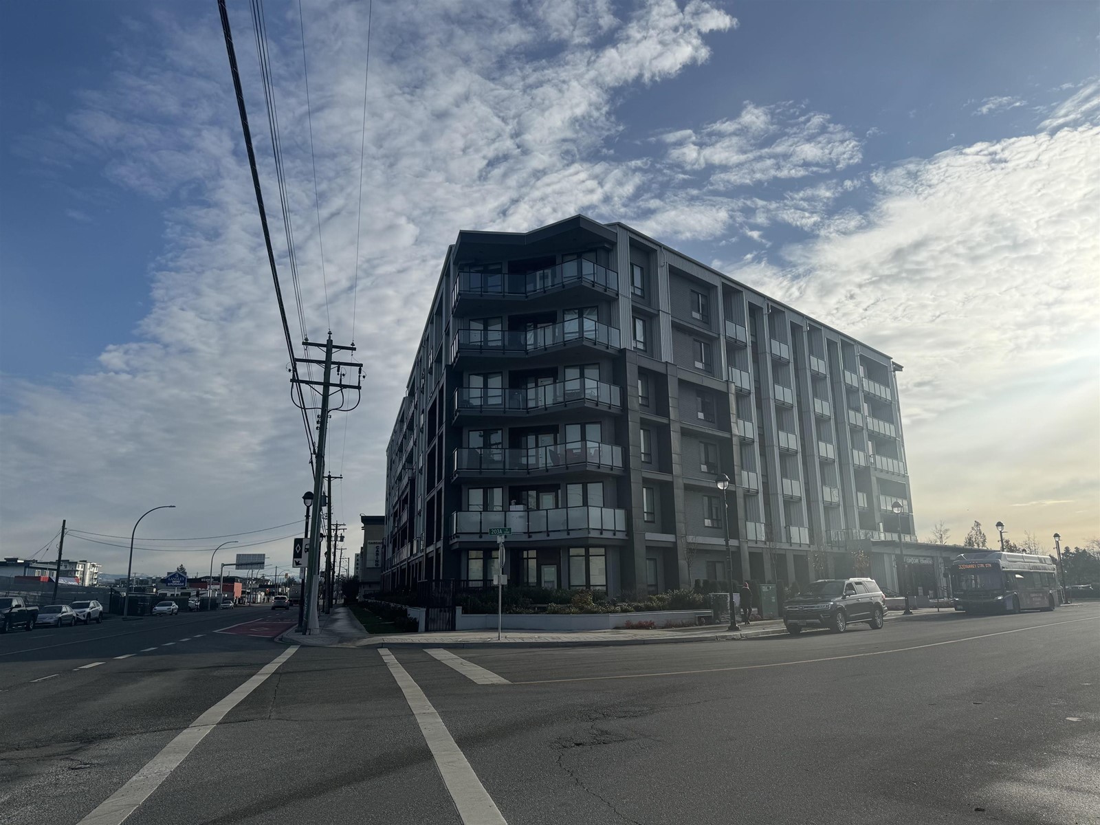 20360 Logan Avenue Unit 501, Langley, BC V3A 0P5