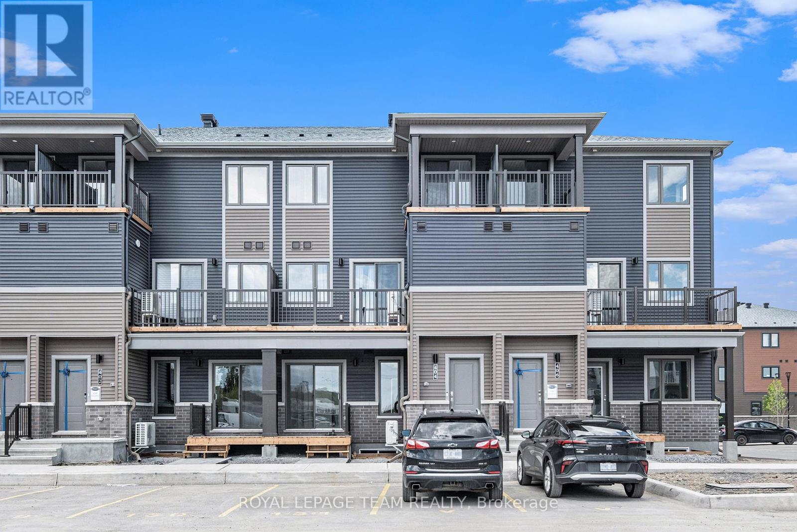 404 Lillian Freiman Private, Ottawa, ON K2J 7K7
