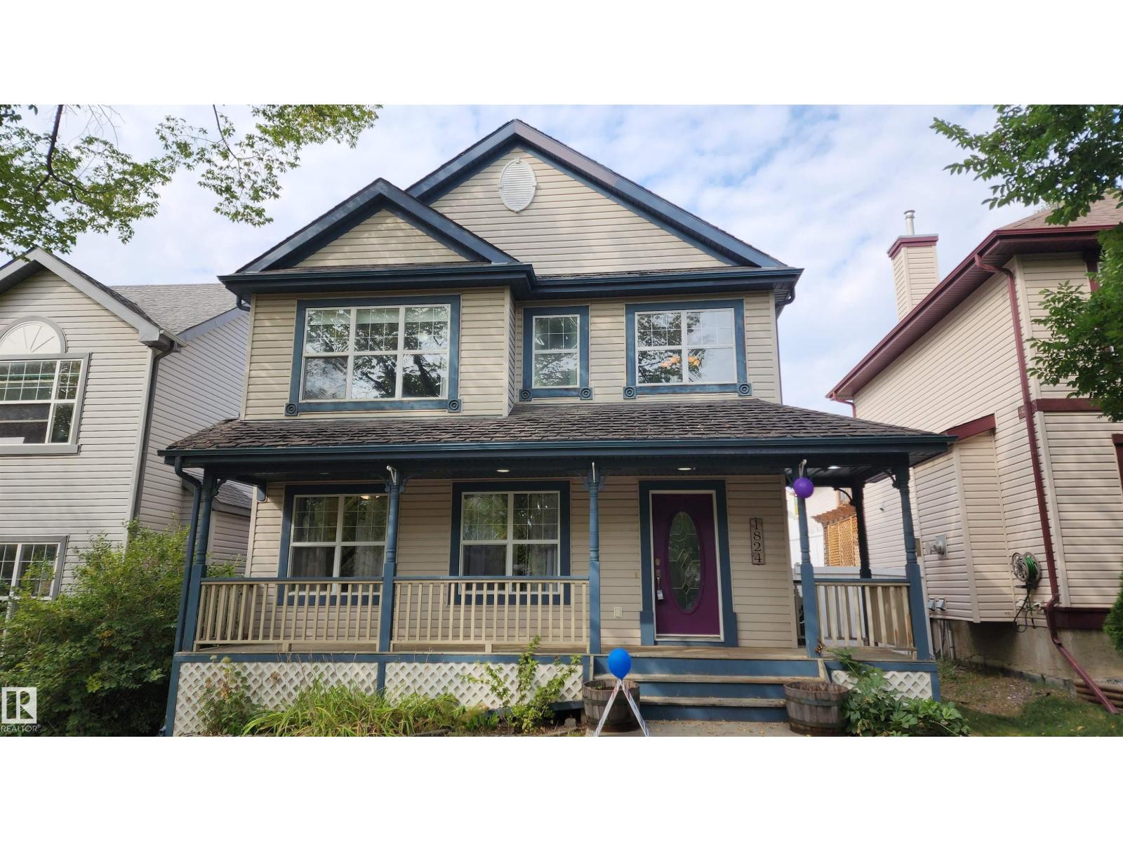 1824 Tufford Way NW, Edmonton, AB T6R 1W3
