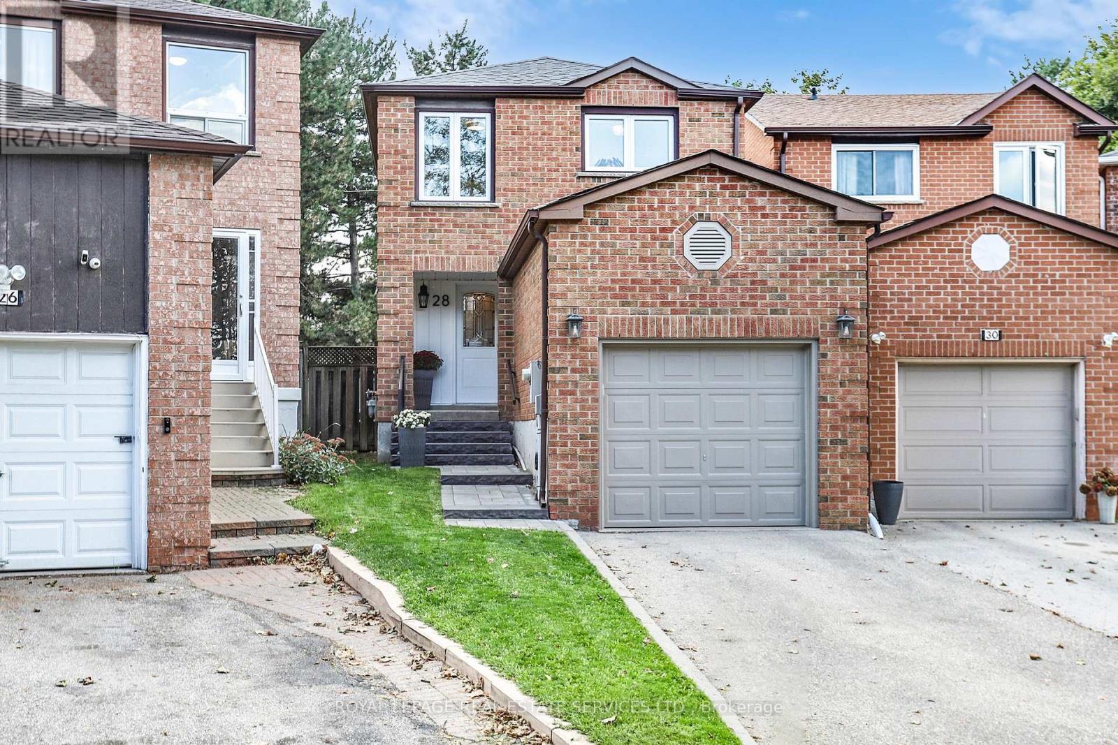 28 Rejane Cres, Vaughan, ON L4J 5A1