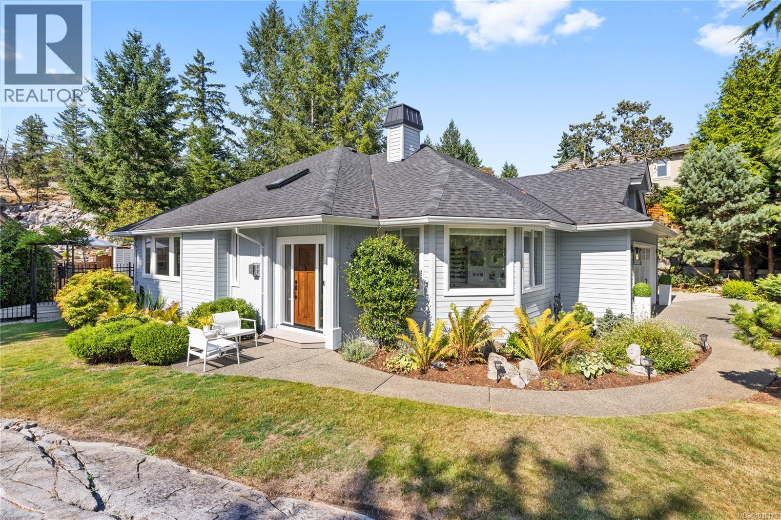 3425 Carmichael Rd, Nanoose Bay, BC V9P 9G5