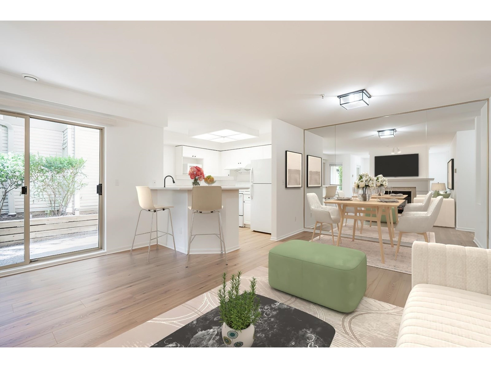22025 48 Avenue Unit 104, Langley, BC V3A 8L2