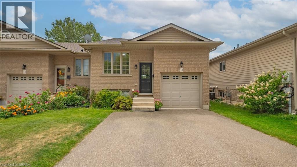 12 Steed Ct, Brantford, ON N3S 0B7