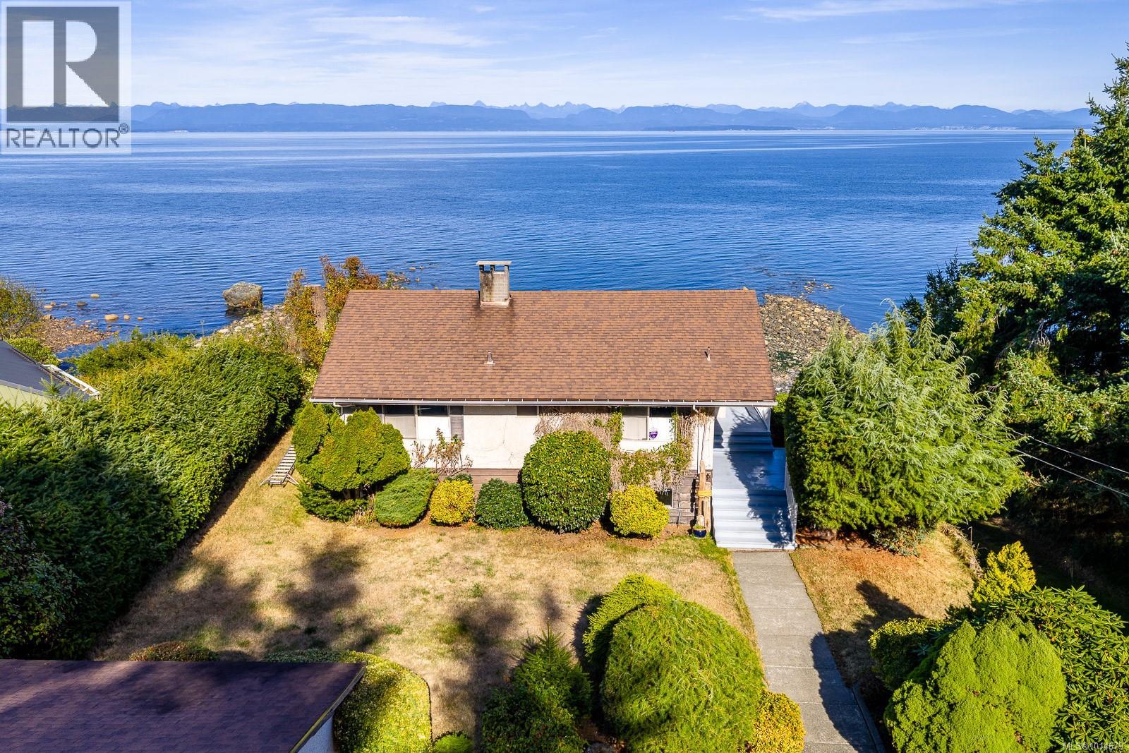 2332 Seabank Rd, Courtenay, BC V9J 1X5