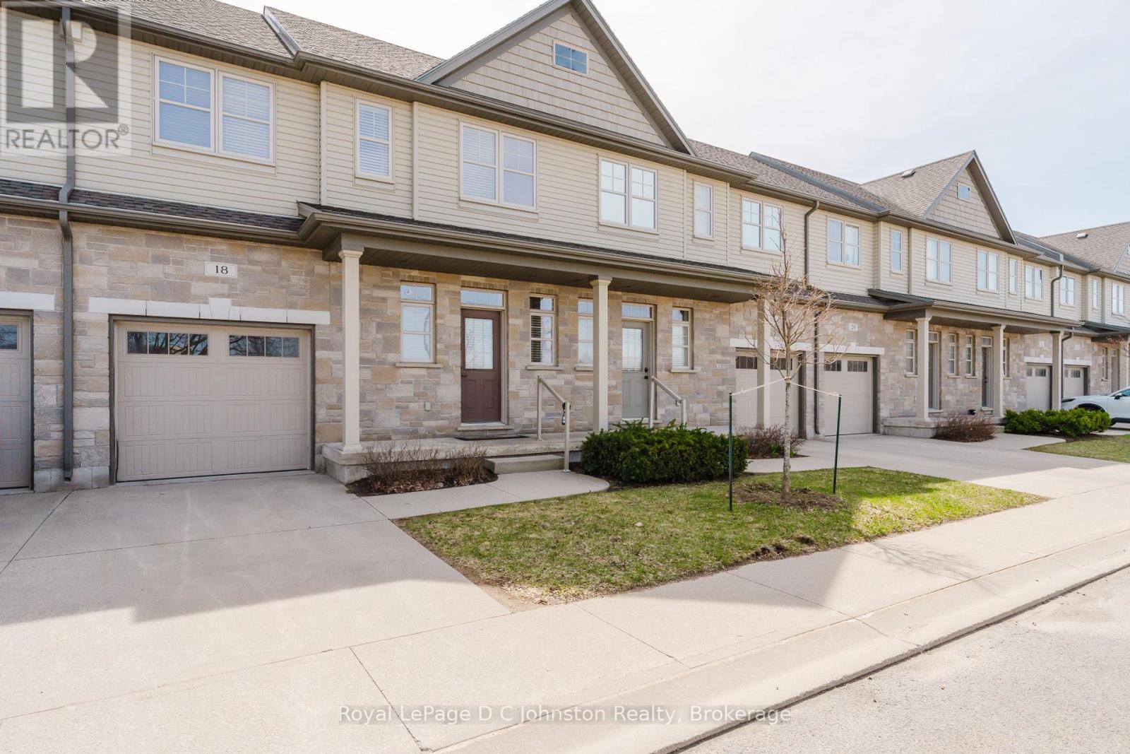 18 935 Goderich St N, Saugeen Shores, ON N0H 2C3