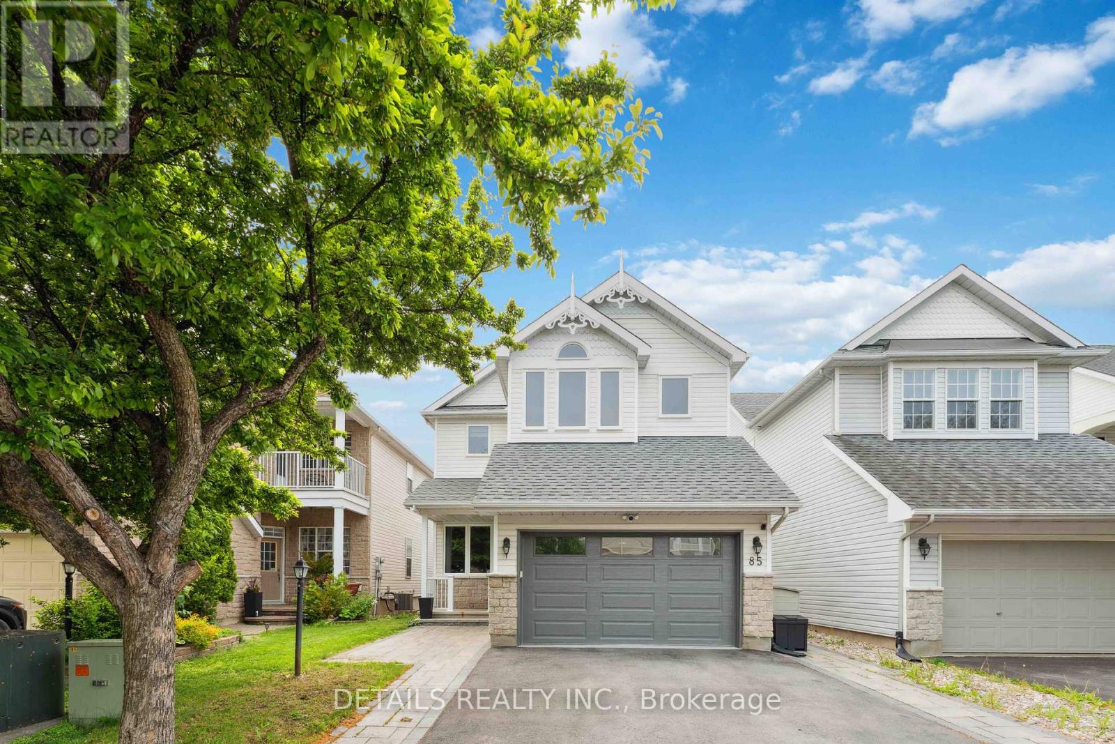 85 Calaveras Ave, Ottawa, ON K2J 4Z7
