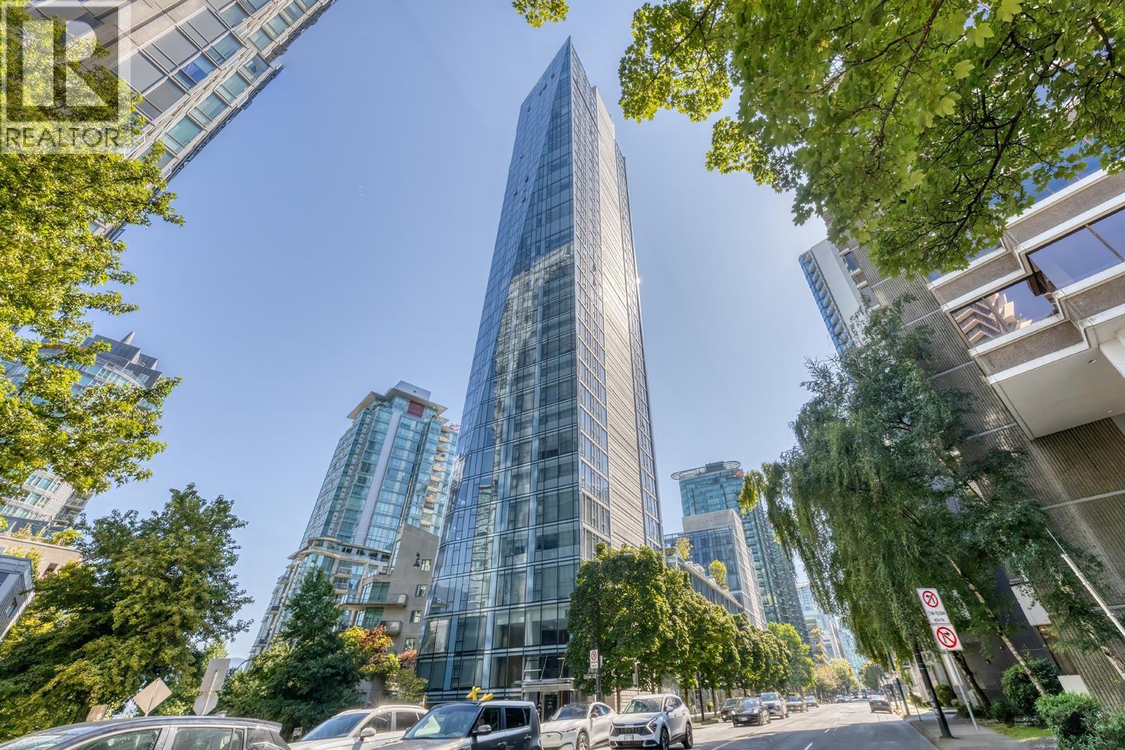1499 W Pender Street Unit 1704, Vancouver, BC V6G 0A7