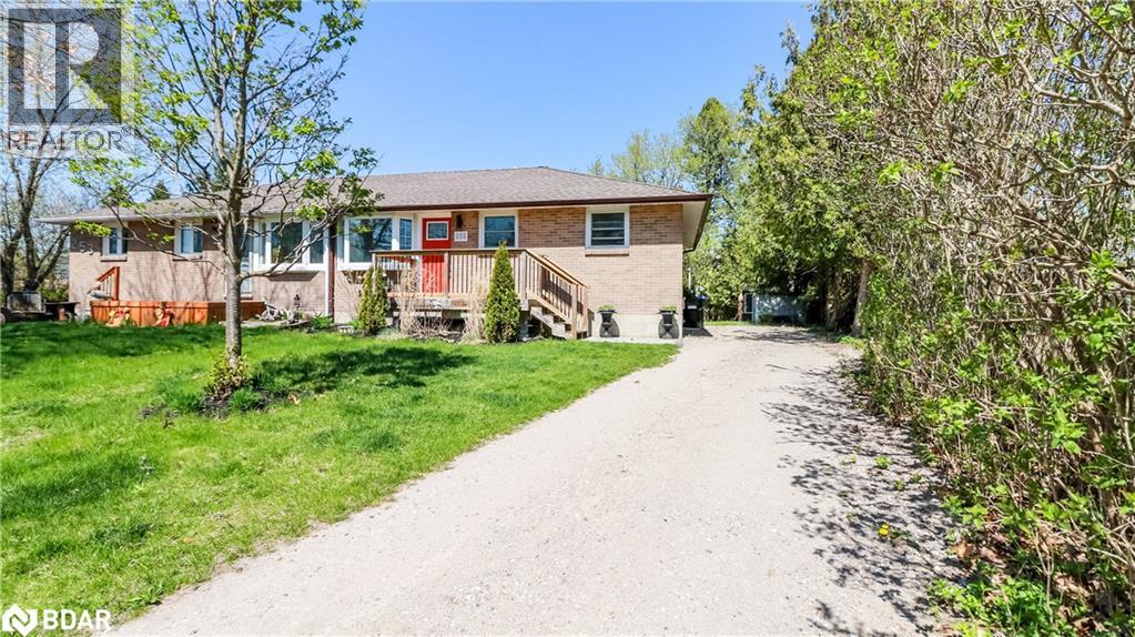 255 Calford St St, Essa, ON L0M 1B0