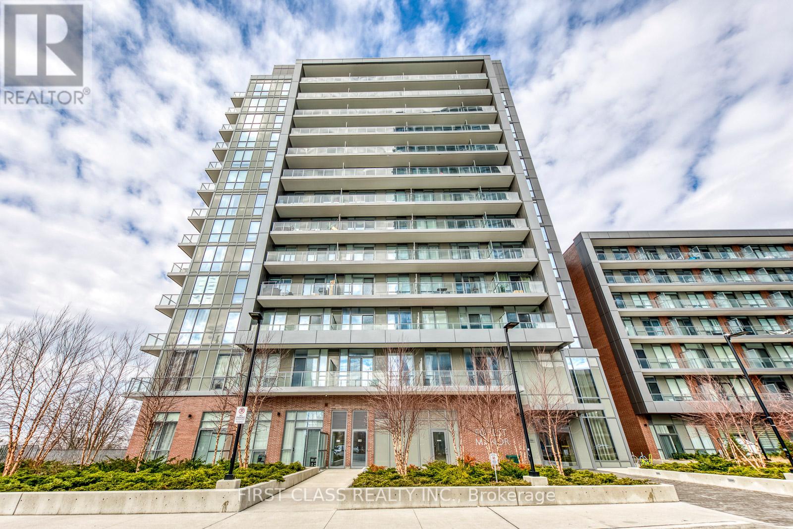 801 36 Forest Manor Rd, Toronto Henry Farm, ON M2J 1M1
