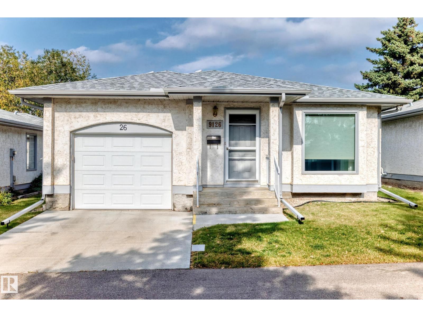 9126 Garden Rd, St. Albert, AB T8N 5N3