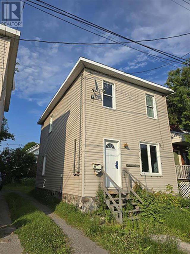 88 Grace St, Sault Ste. Marie, ON P6A 2S8