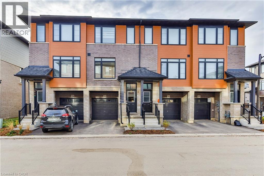 461 Blackburn Drive Unit 35, Brantford, ON N3T 0W9