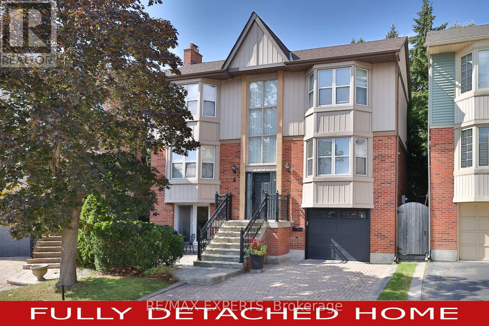 4 Amos Maynard Cir, Vaughan, ON L4L 1X6
