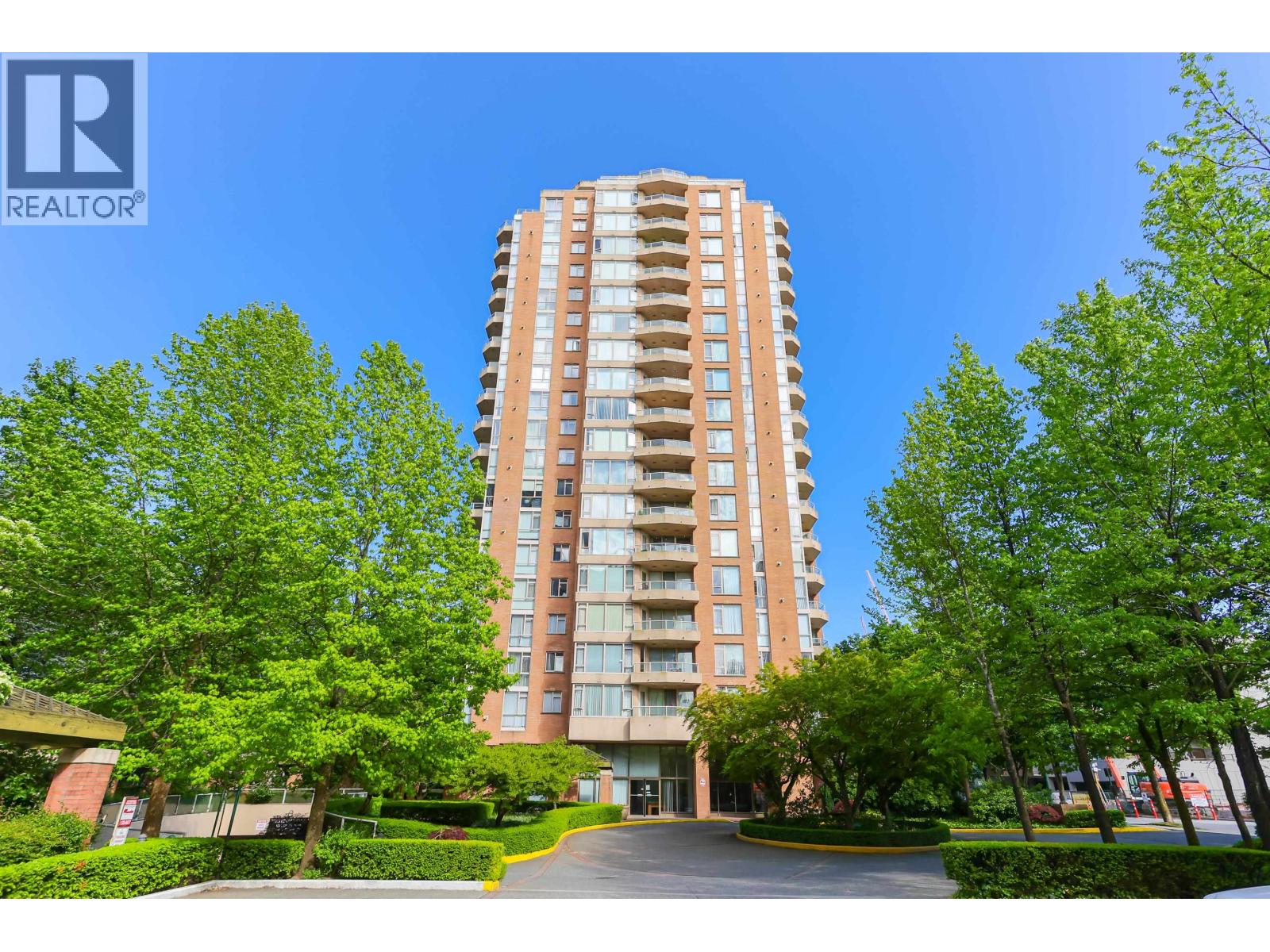 4689 Hazel Street Unit 1202, Burnaby, BC V5H 4R6