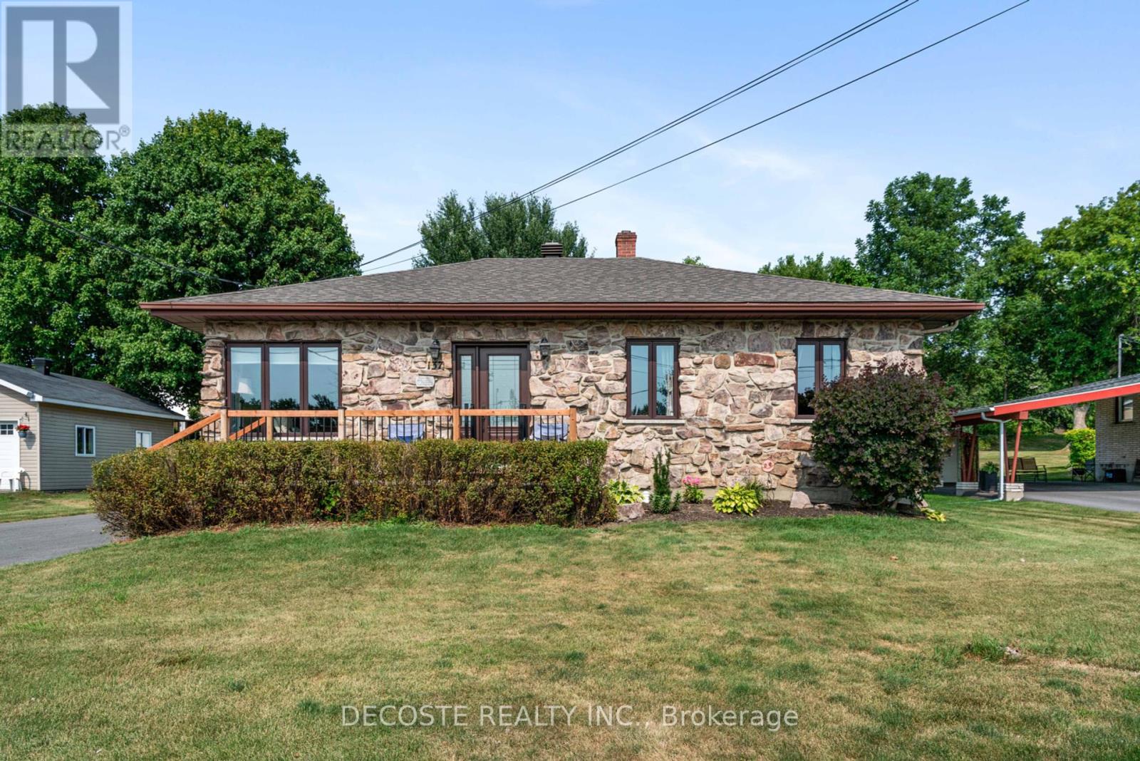 137 Park Ave, North Glengarry, ON K0C 1A0