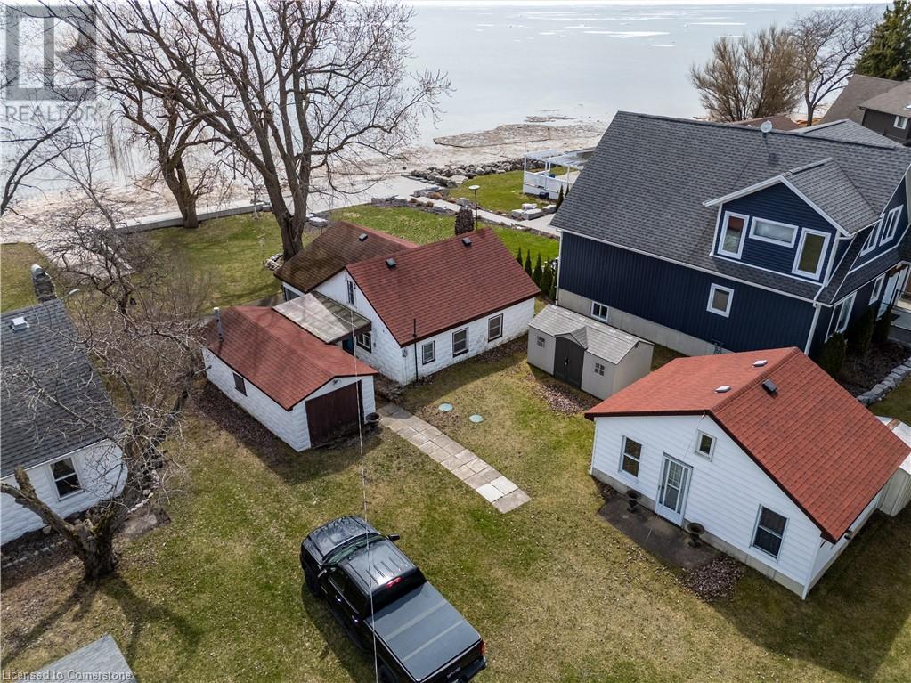 11273 Harbourview Rd, Wainfleet, ON L3K 5V4