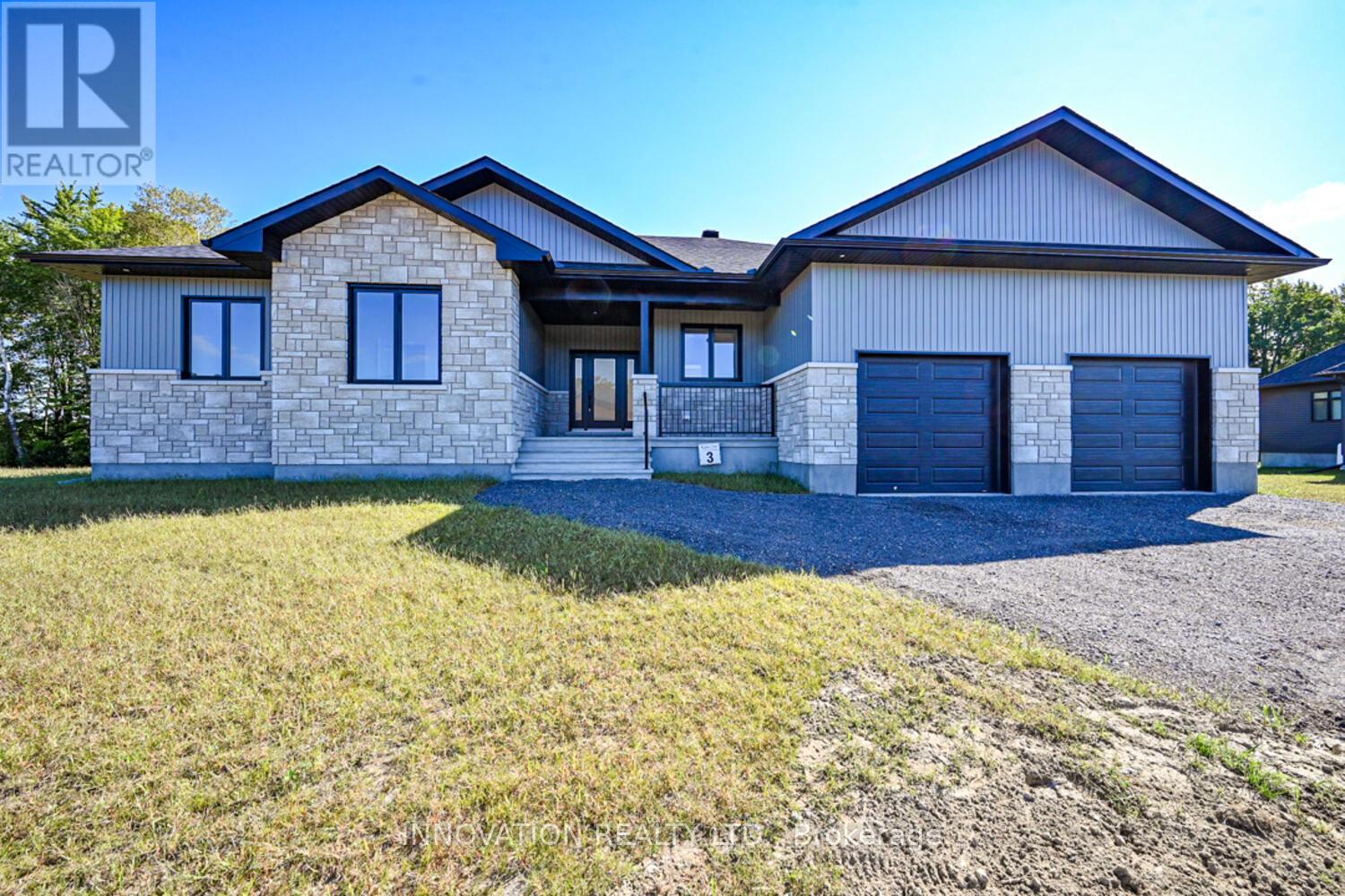 1691 Sharon St, North Dundas, ON K0E 1S0