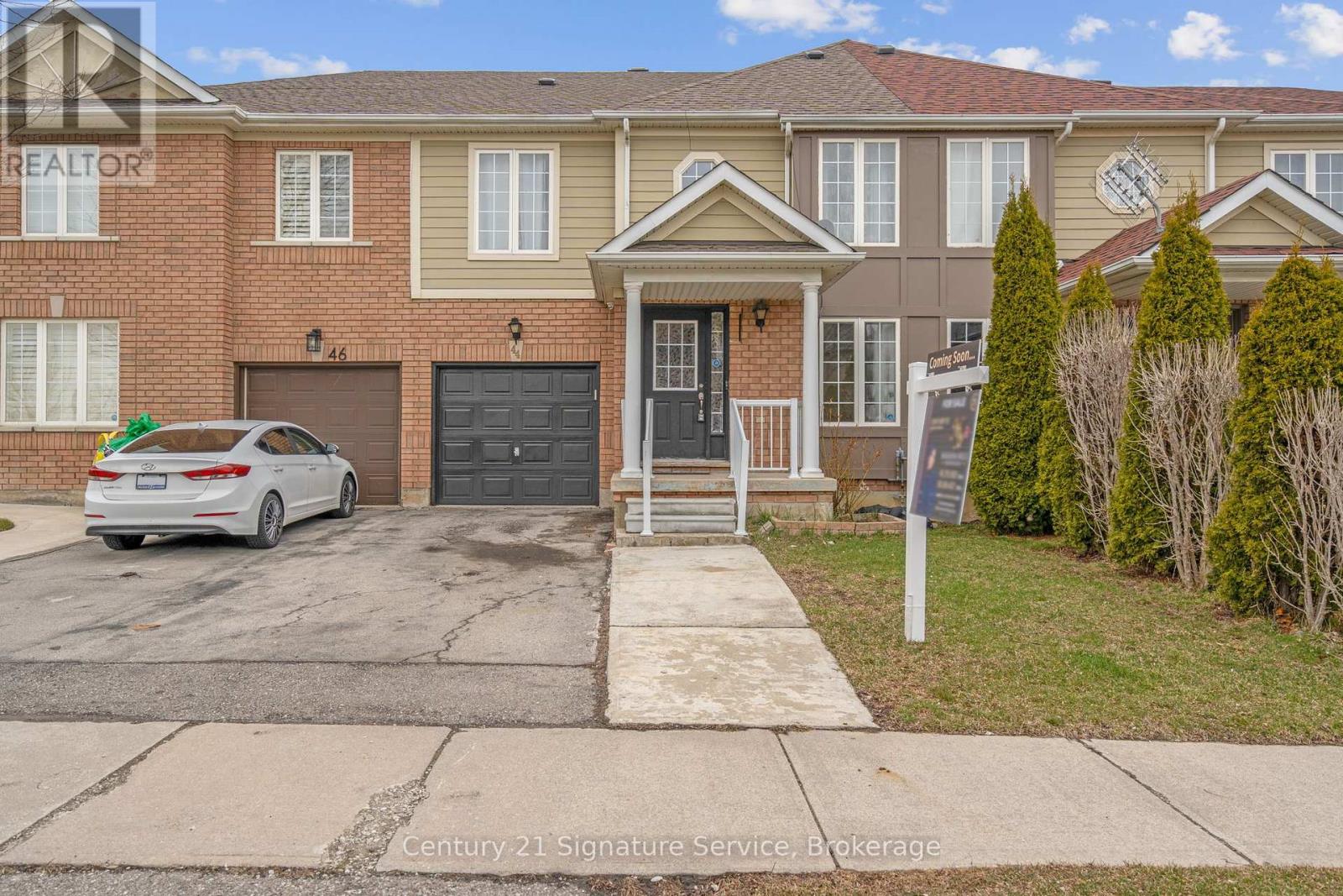 44 Bramfield St, Brampton, ON L7A 2W2