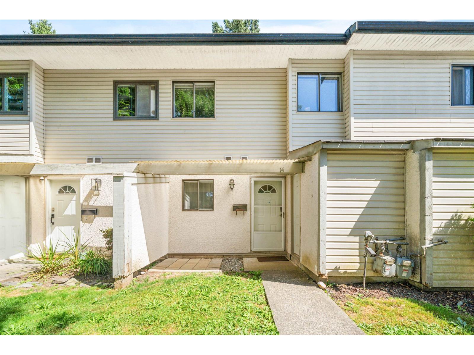 5271 204 Street Unit 14, Langley, BC V3A 5X1