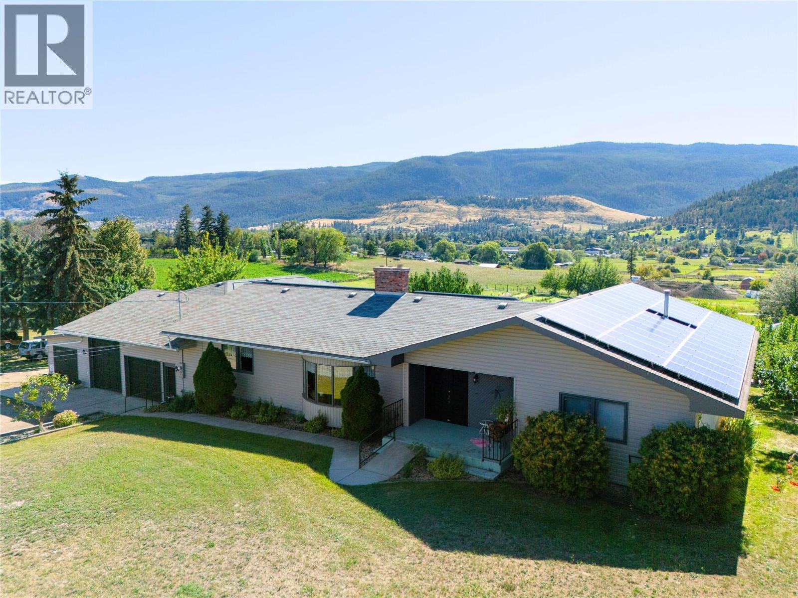 10108 Venables Dr, Coldstream, BC V1B 2J9