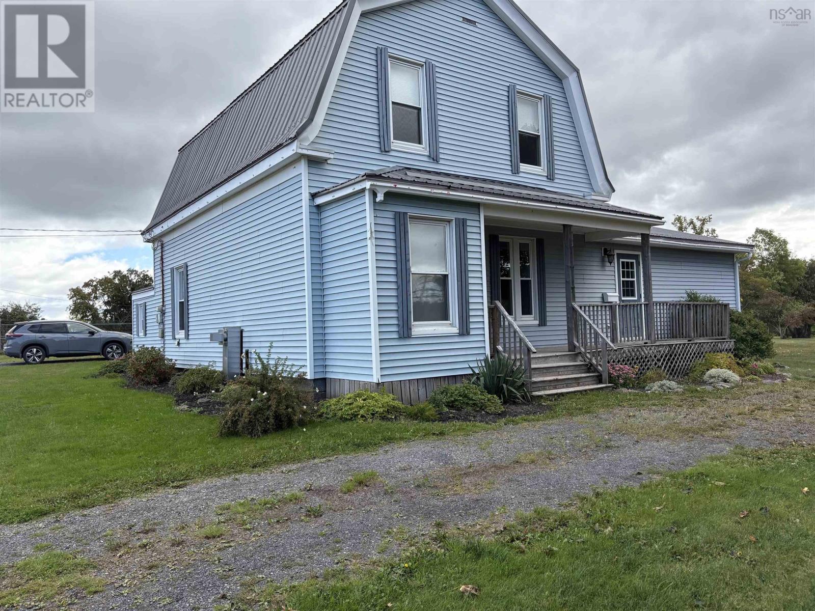 21 Oak St, Pictou, NS B0K 1H0